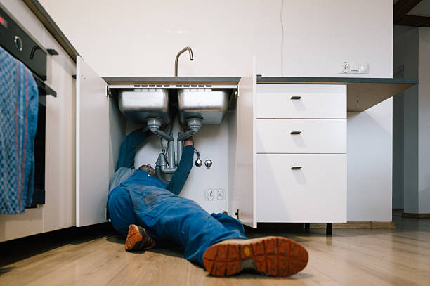 Professional Leak Detection technician working in Medina, OH